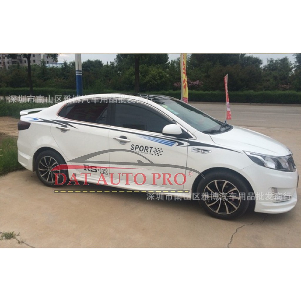 Tem dán Thân xe oto RSR sport màu đen-đỏ.