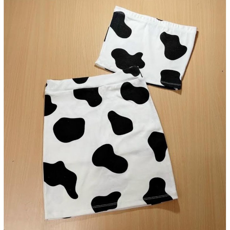 Sét chân váy ôm body + Áo ống họa tiết bò sữa chất thun Borip hàng y hình kèm ảnh thật chính chủ ( free size từ 40-53kg) | BigBuy360 - bigbuy360.vn