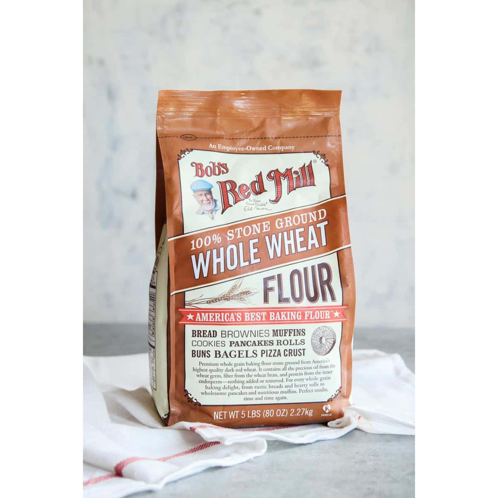 Bột mì nguyên cám Whole Wheat Flour Bob’s Red Mill 2.27kg. date 2023