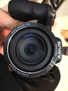 Máy ảnh sony H300