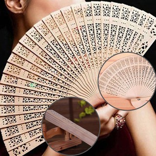 Quạt tre cầm tay