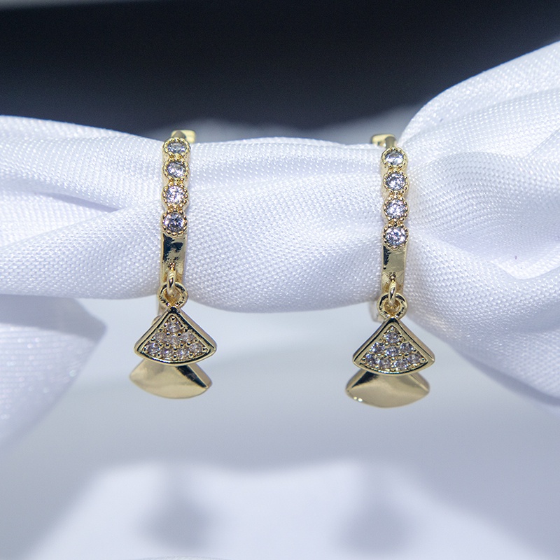 Khuyên Tai Hình Quạt Đính Đá Zircon Tròn Mỏng Dễ Phối Đồ Phong Cách Hàn Quốc Hàng Mới Cho Nữ