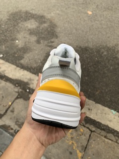 < FLASH SALE > VIDEO + ẢNH THẬT > GIÀY SNEAKER M2k Vàng Trắng