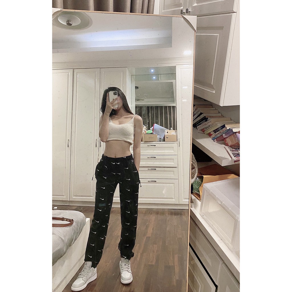 Set quần áo swoosh - Có bán áo, quần và hoodie tách lẻ - Kèm feedback khách | BigBuy360 - bigbuy360.vn