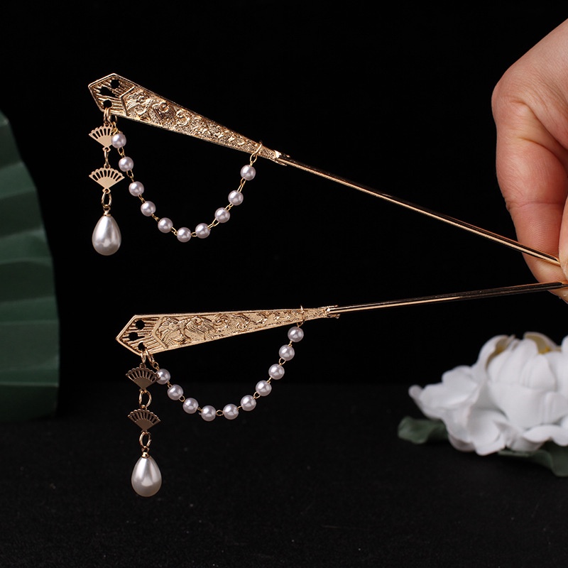 Kẹp Tóc Hình Bướm Tua Rua Xinh Xắn Dành Cho Nữ