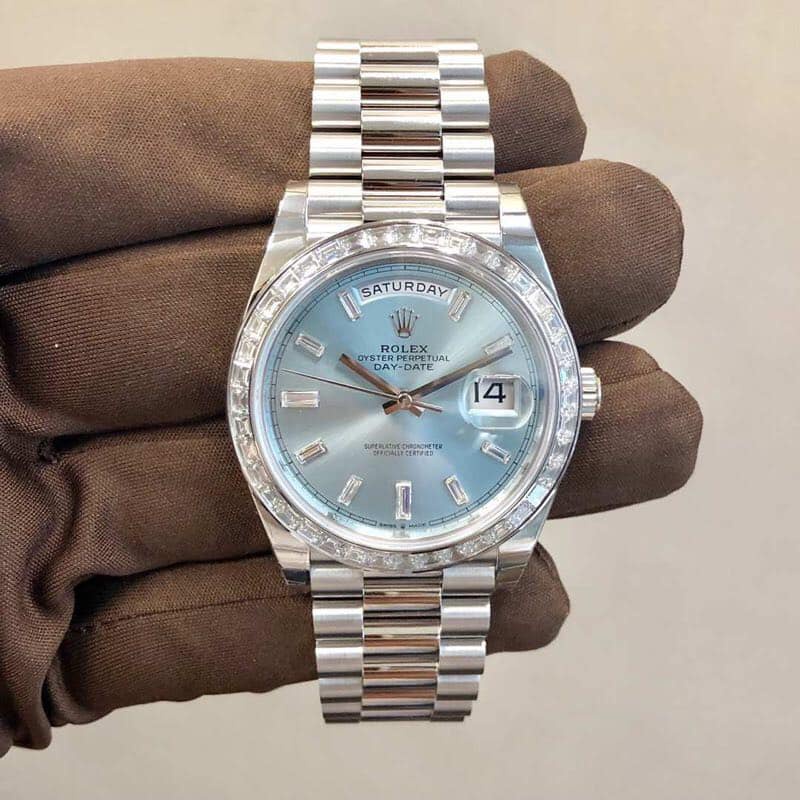 Đồng Hồ Nam Day-Date 40mm Platinum 228396TBR Ice Blue