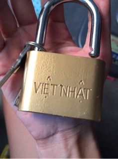 Khoá cửa Việt Nhật