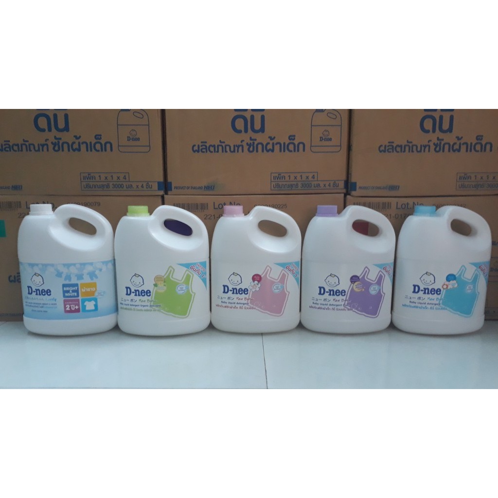 Nước Giặt Quần Áo Cho Bé An Toàn- Diệt Khuẩn D-Nee - Chai 3000ml - Giao màu ngẫu nhiên