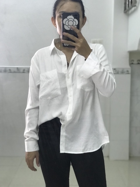 [CLIP THẬT + ẢNH THẬT] Áo sơ mi trắng form rộng đơn giản mà quyến rũ không chối từ (có sẵn) | BigBuy360 - bigbuy360.vn