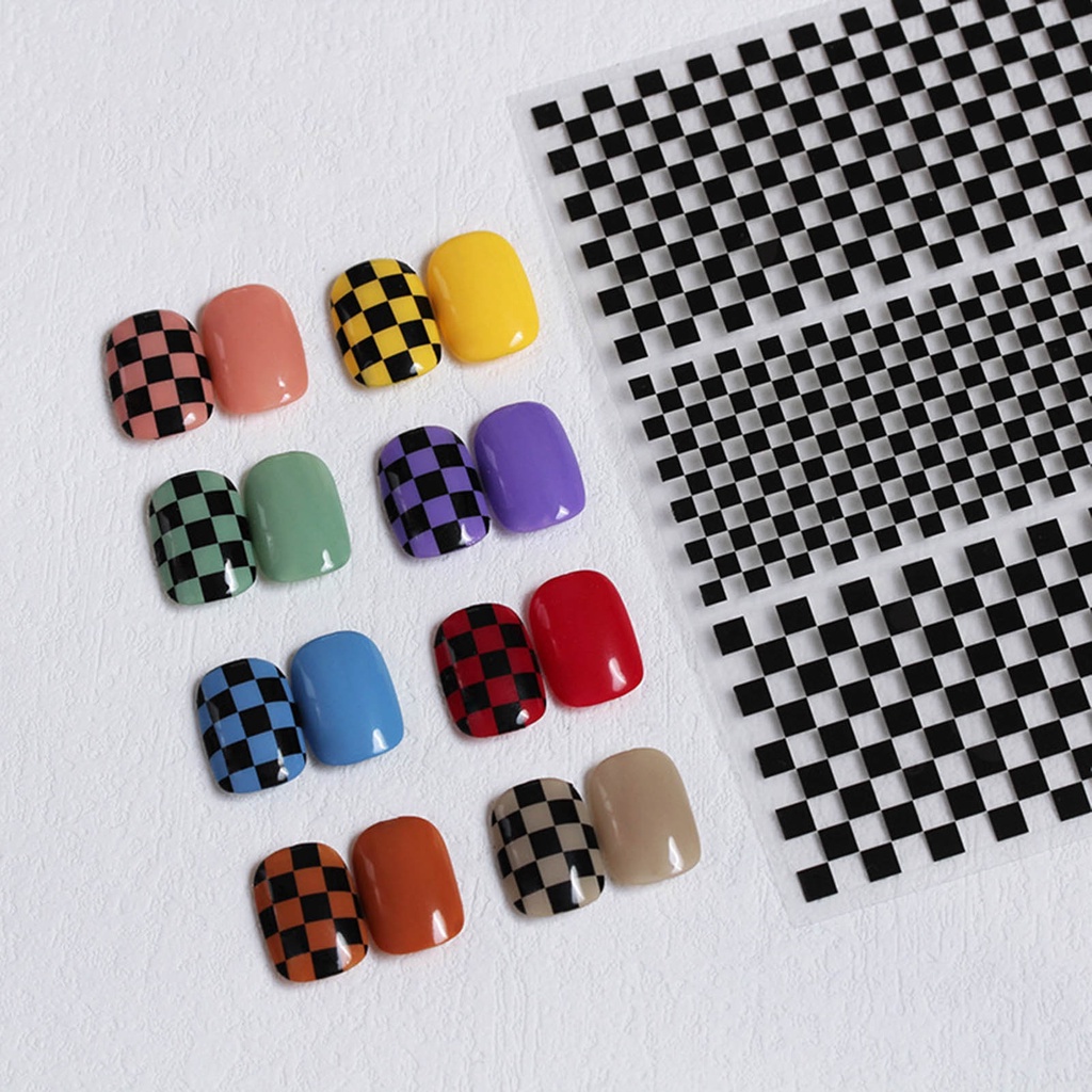 Miếng Dán Trang Trí Móng Tay Họa Tiết Kẻ Ô Trắng Đen Nhẹ Nhàng Dễ Sử Dụng Cho Nữ