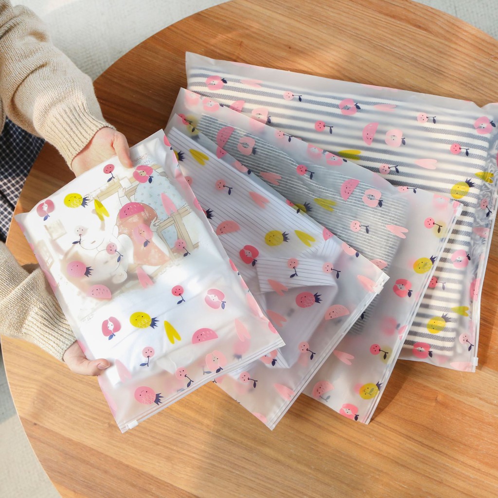 Versatile Japanese-style Fruit Pattern Transparent Plastic Cosmetic Carrying Bag