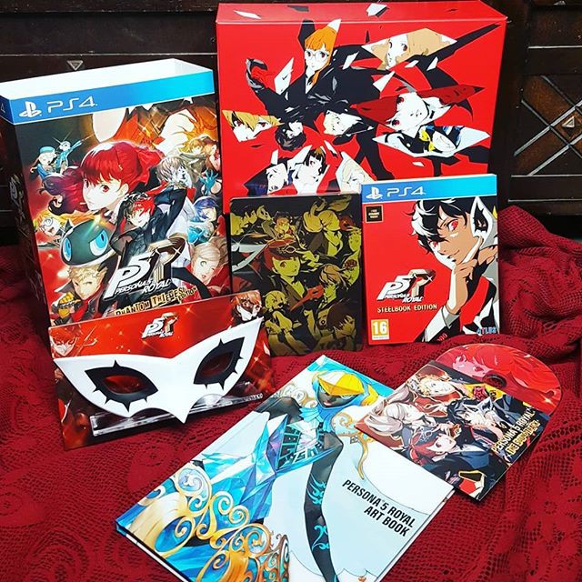 [Mã SKAMCLU9 giảm 10% đơn 100K] Bộ Đĩa Game PS4: Persona 5 Royal Phantom Thieves Edition - hệ EU