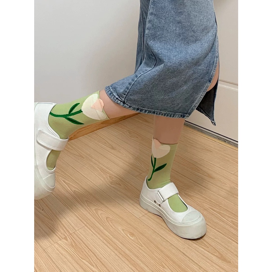 Tất hoa cute quá chừng luôn