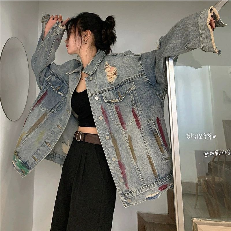 Áo khoác jeans sơn vệt nam nữ cá tính
