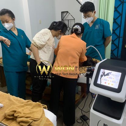 Máy Giảm Béo RET VACUUM - Công Nghệ Hàn Quốc - Giảm 15-25cm.