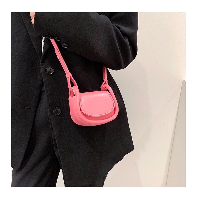 Túi Đeo Chéo Mini Da Pu Màu Trơn Khoá Nam Châm