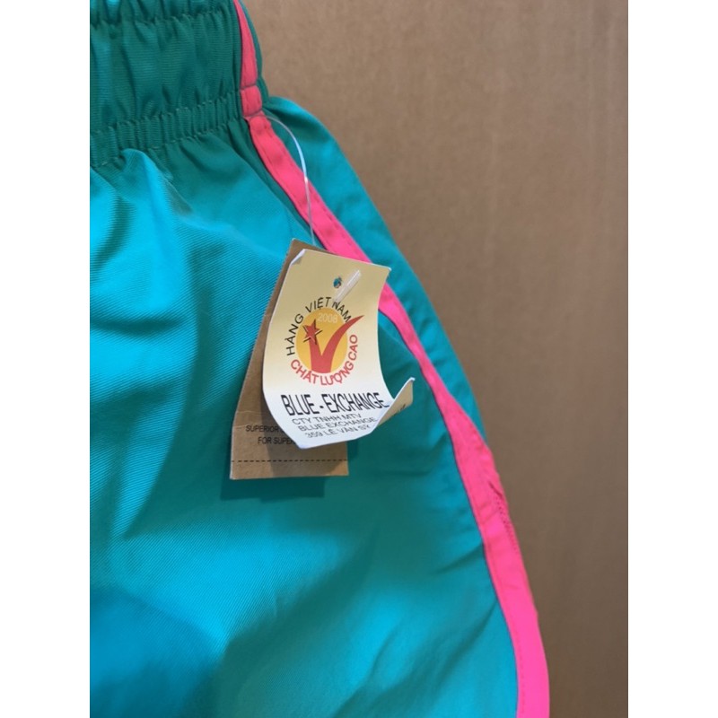 Quần đi biển nữ màu sắc nổi bật, chất gió dày | BigBuy360 - bigbuy360.vn