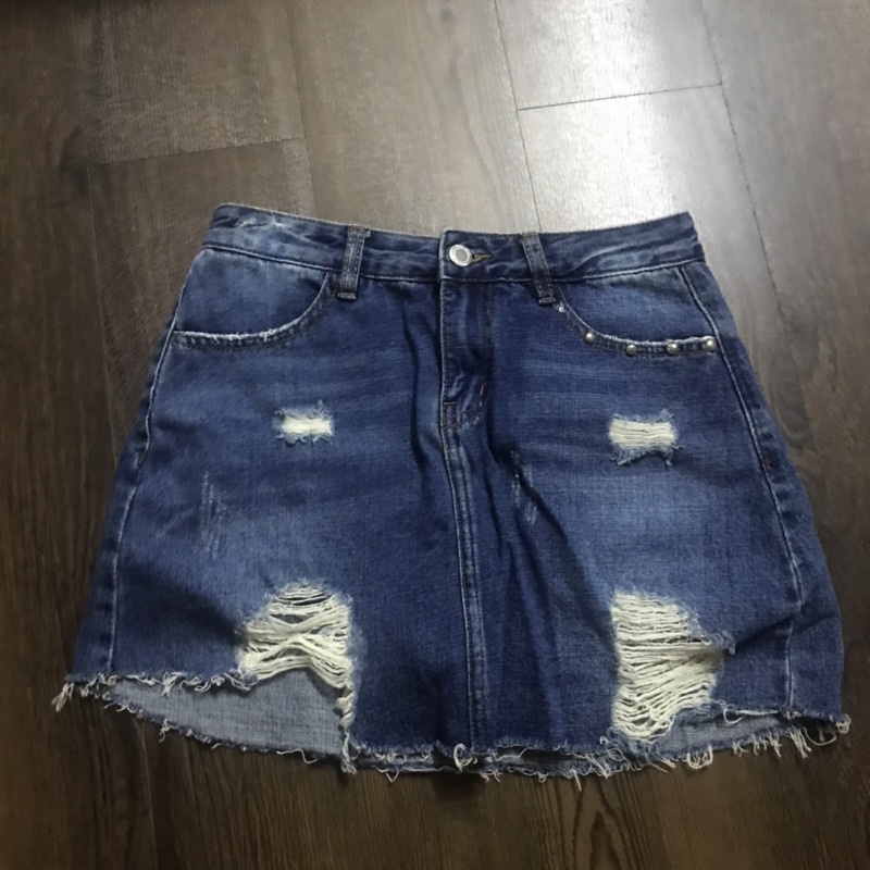 Pass chân váy jeans mới, có quần trong (hình số 3) (chưa sử dụng)