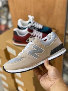 Giầy nb574
