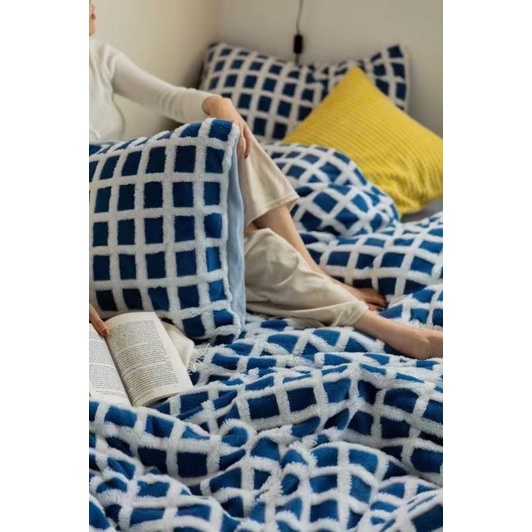 Set Bộ Vỏ Chăn Ga Gối Nỉ Nhung Sữa Kẻ Ô Cao Cấp, Chất Nhung Mềm, Ấm Áp_shinbedding
