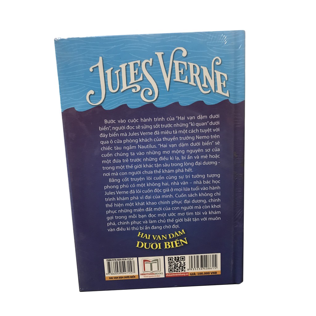 Sách - Hai vạn dặm dưới biển - Tặng kèm bookmark | BigBuy360 - bigbuy360.vn