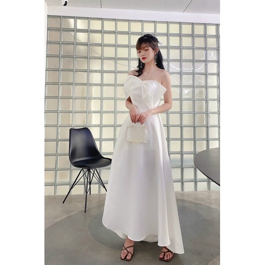 ĐẦM XOÈ RỚT VAI NƠ SẺ ĐÙI