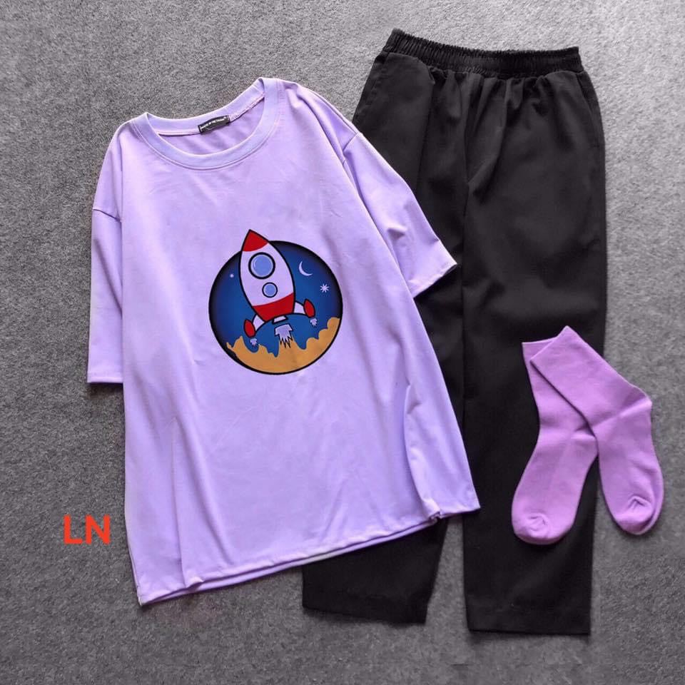 Set áo phông họa tiết và quần kaki