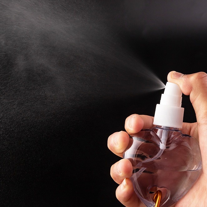 Chai Xịt Cồn Có Dây Treo Móc Khóa Hình Trái Tim Xinh Xắn Dành Cho Học Sinh, Văn Phòng