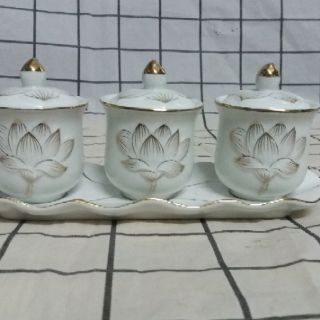 Bộ 3 chung nước có nắp thờ cúng