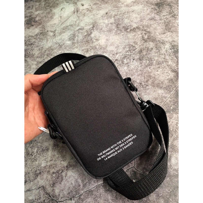 [ GIẢM 20k cho follower] Túi chéo mini ( đen / trắng ) | BigBuy360 - bigbuy360.vn