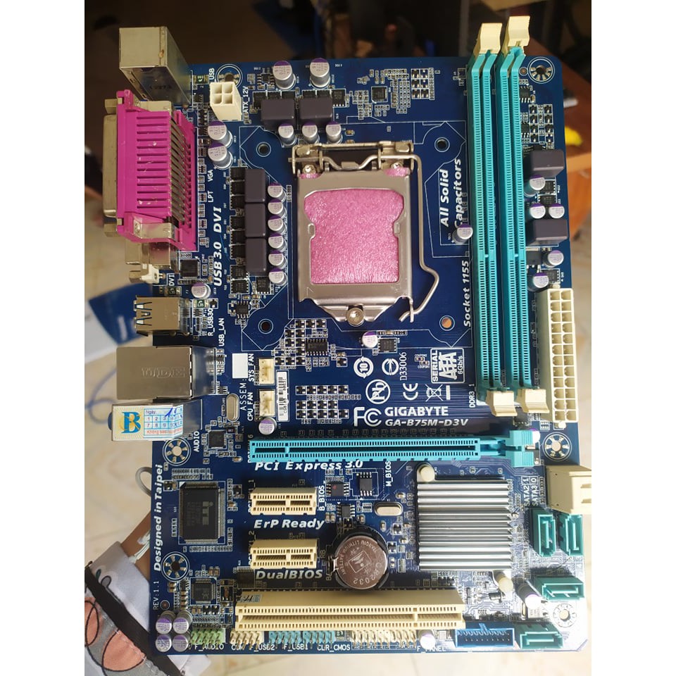 Main B75M-D3V