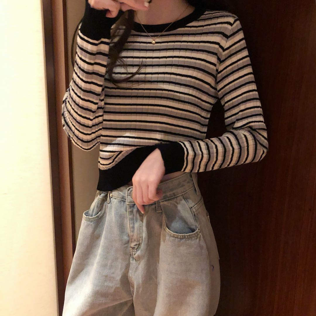Áo Thun Tay Dài Cổ Tròn Họa Tiết Kẻ Sọc Đơn Giản Phong Cách Hàn Quốc Thời Trang Hàng Mới Cho Nữ | BigBuy360 - bigbuy360.vn