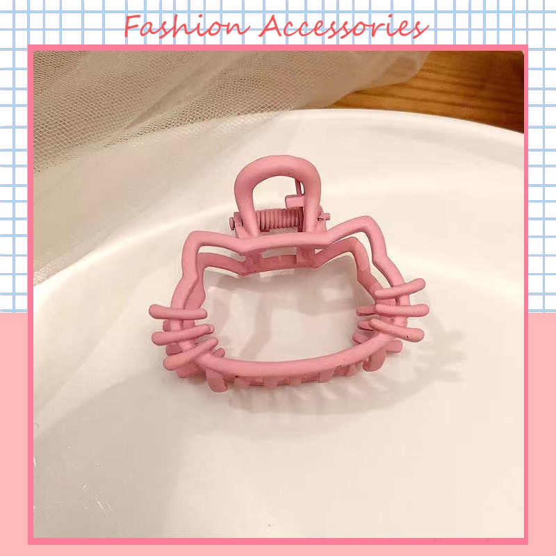 Kẹp tóc hình Hello Kitty/gấu đáng yêu cho bé gái