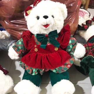 Gấu bông của Uyên Bùi