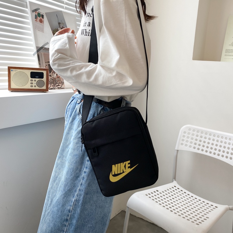 Túi Đeo Chéo Đựng Điện Thoại Nike Chất Lượng Cao CL3178