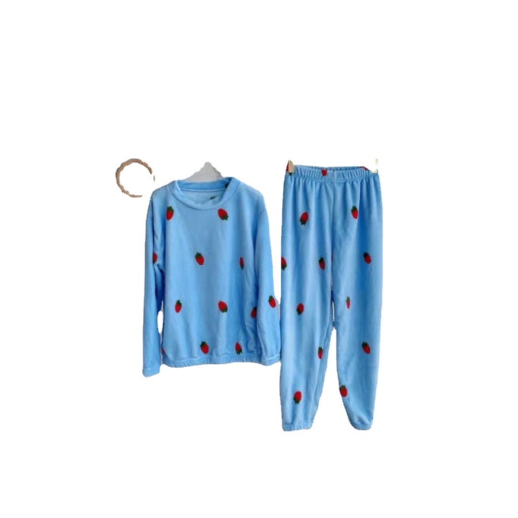 Bộ Đồ Ngủ Giữ Ấm Cổ Tròn In Họa Tiết Dâu Tây Thời Trang Thu Đông Cho Nữ