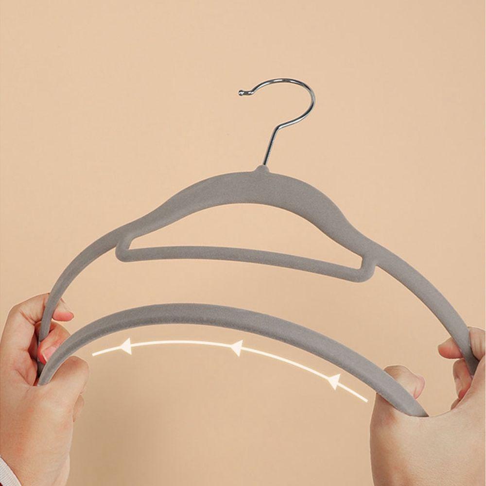 Móc Phơi Quần Áo Bằng Vải Nhung Chống Trượt Tiết Kiệm Không Gian