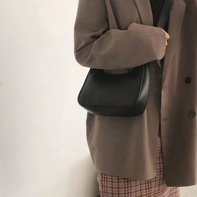 Túi đeo chéo JASMIN NOIR da PU hình bán nguyệt kiểu dáng đơn giản thời trang cho nữ