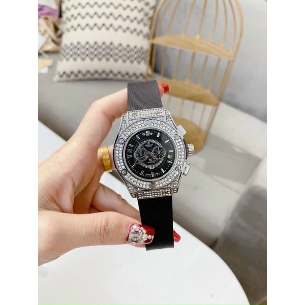 Đồng hồ Hublot nữ