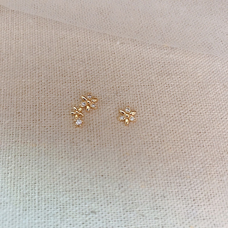 Bông Tai Cá Tính Đôi Khuyên Tai Hình Hoa Đính Đá Zircon Không Gây Dị Ứng Thời Trang Cho Nữ