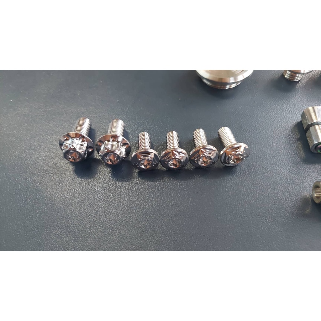 Ốc Salaya xe Sirius 110 giá từng chi tiết trên xe