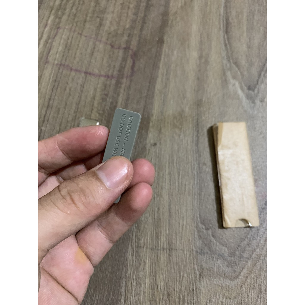 Bảng Tên Nhân Viên Mica - Có Thể Thay Đổi Nội Dung