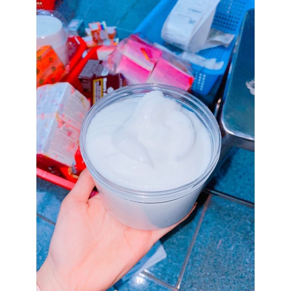 Lẻ hộp 500g lotion ký màu trắng chộn kem