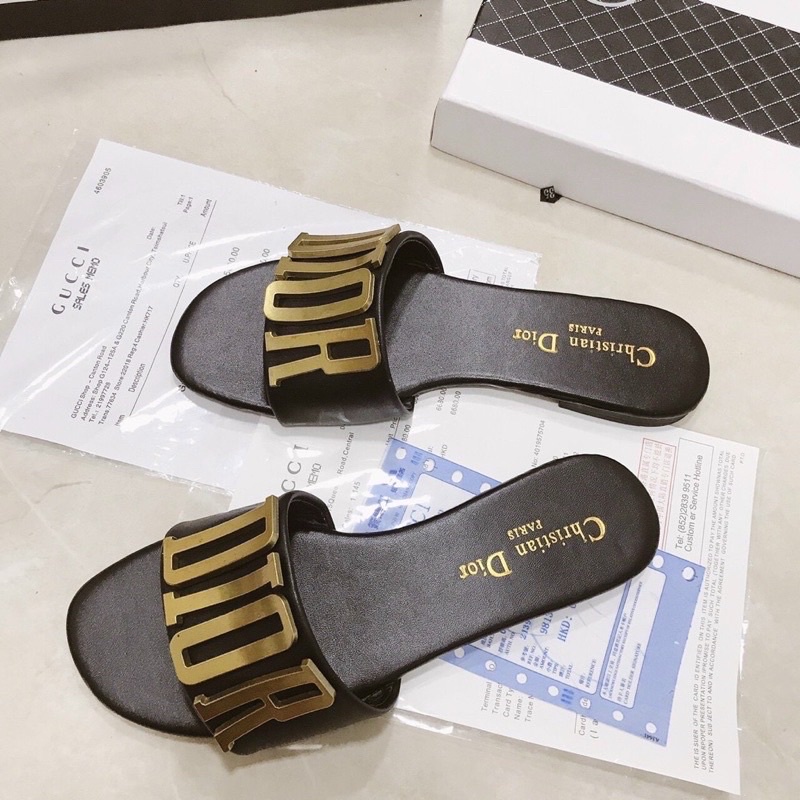 DÉP LÊ NỮ DIOR VÀ Ổ KHOÁ LOẠI 1