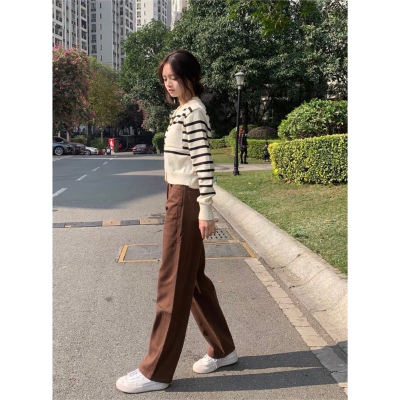 Quần ống rộng dáng suông nữ cạp cao, quần jeans kaki ống đứng trơn nâu hót 2022