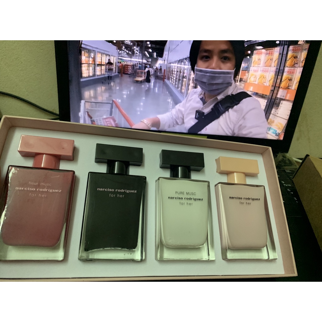 [Mã 1512FMCGSALE1 giảm 10% đơn 250K] Set Nước Hoa Nữ Narciso 4 x 30ml Sang Trọng, Quyến Rũ Nước Hoa Thơm Lâu 8h | BigBuy360 - bigbuy360.vn