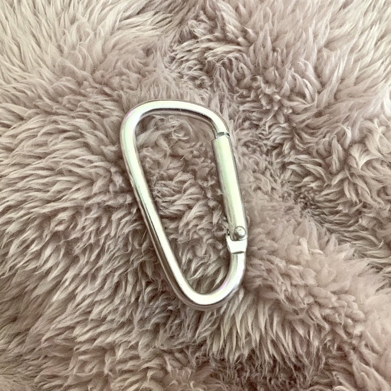 Móc Treo / Móc Khoá Đa Năng Nhôm Cao Cấp - Màu Đen Móc Treo Tai Nghe, Chìa Khóa, Bình Nước - Tuanphukien75