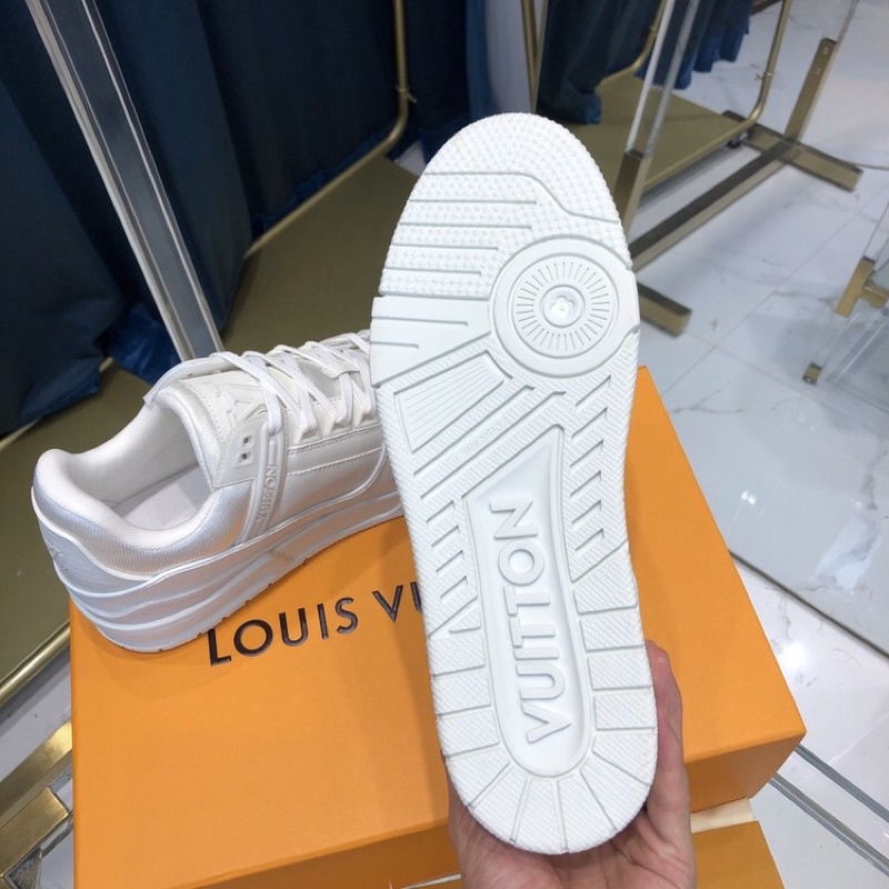 GIÀY LV TRAINERS SNEAKER ALL WHITE LAI AU DA THẬT SC