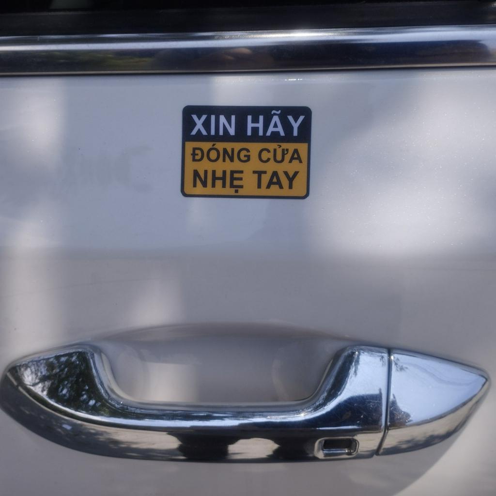 Miêng Dán Cảnh Báo Đóng Cửa Nhẹ Tay, Chống Nước, Chống Phai Màu, Không Để Lại Keo Khi Bóc