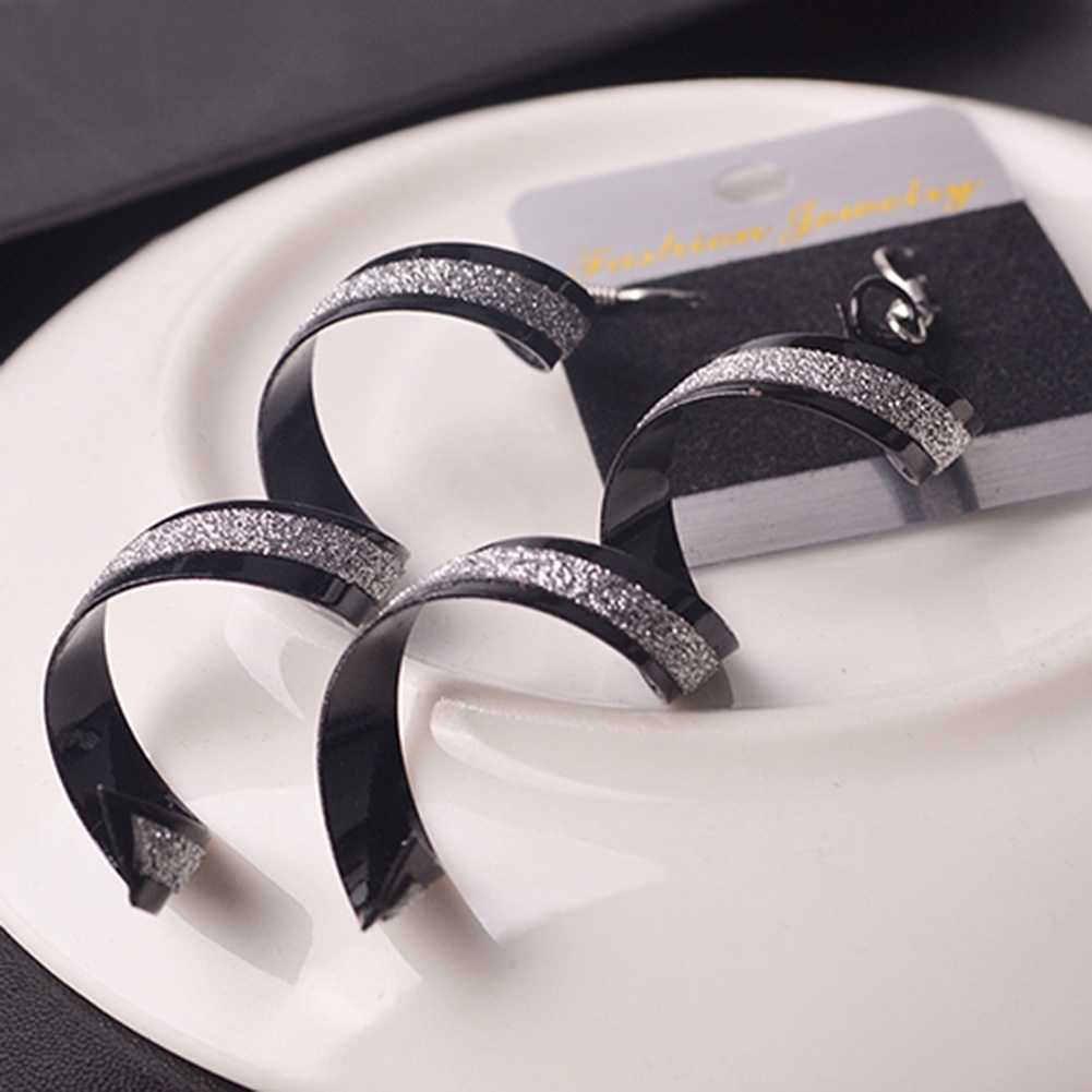 Khuyên tai nữ trang dáng dài tạo hình độc đáo